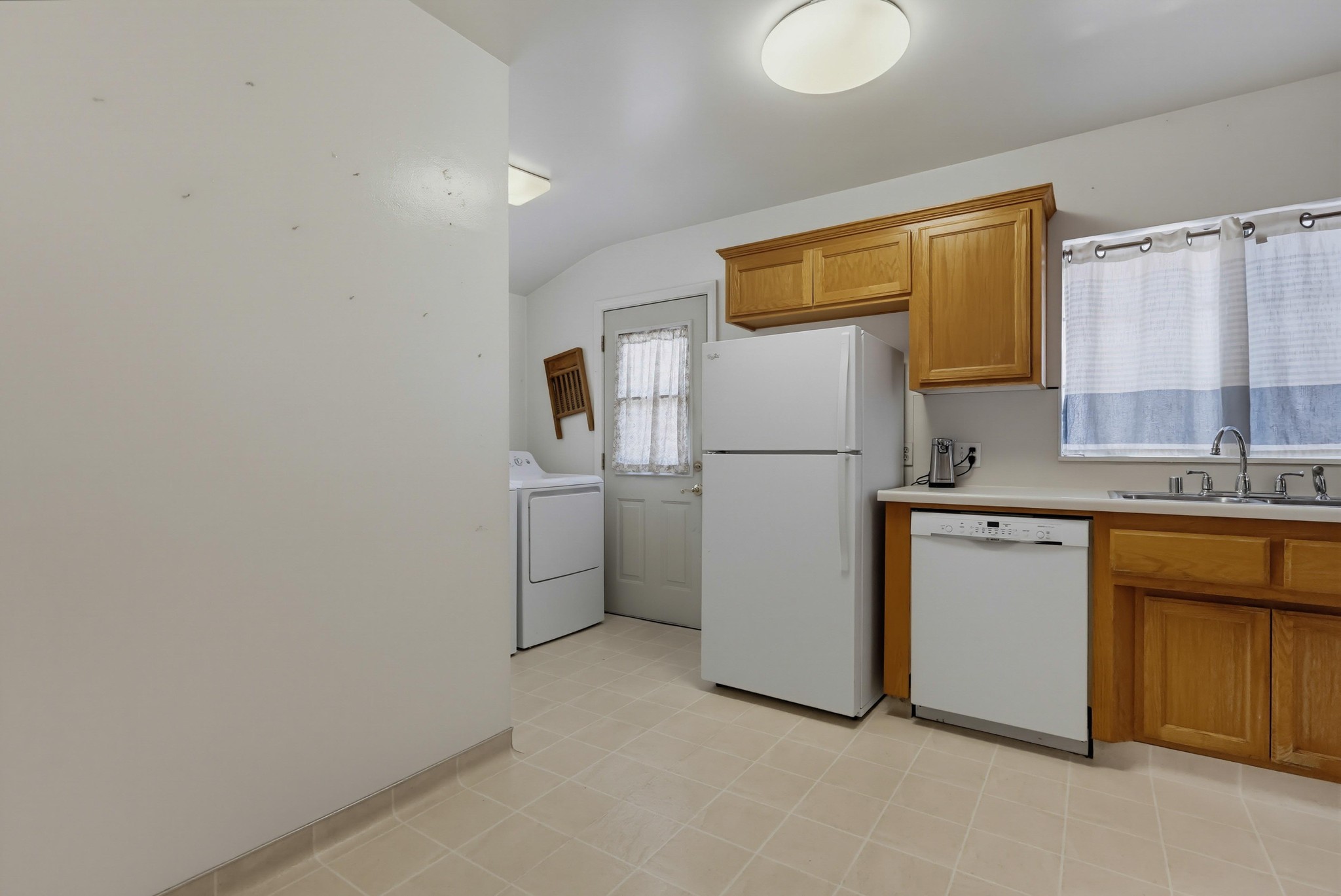 Virtual tour photo 21 of 61 for 10912 Molette St