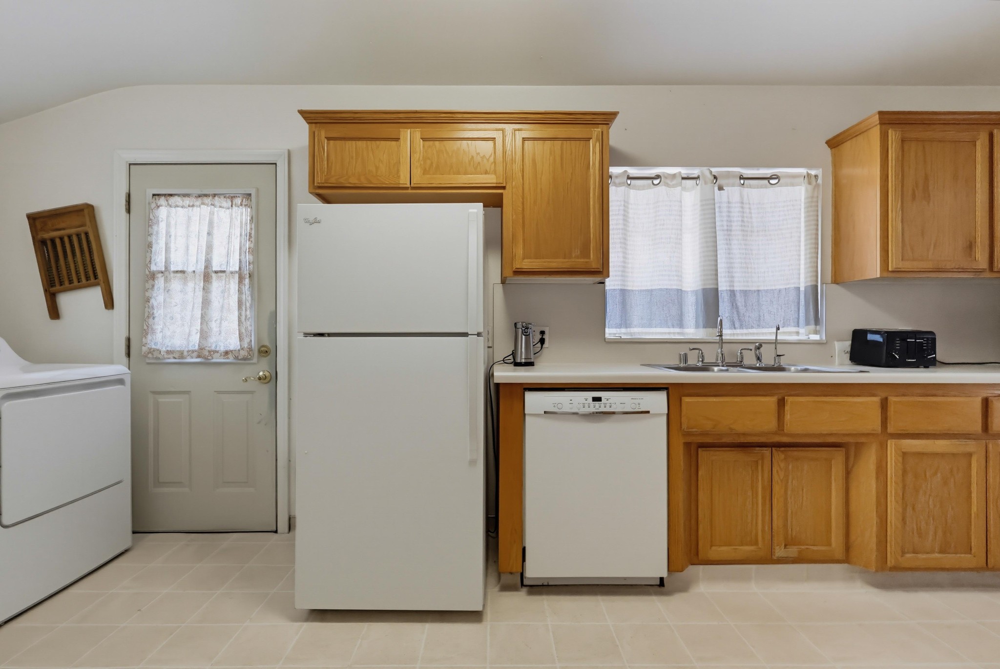 Virtual tour photo 22 of 61 for 10912 Molette St