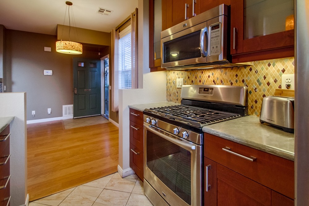Virtual tour photo 25 of 61 for 10914 Sabre Hill Dr #331