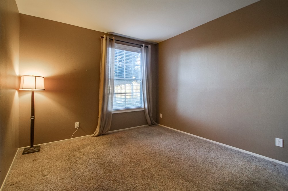 Virtual tour photo 31 of 61 for 10914 Sabre Hill Dr #331