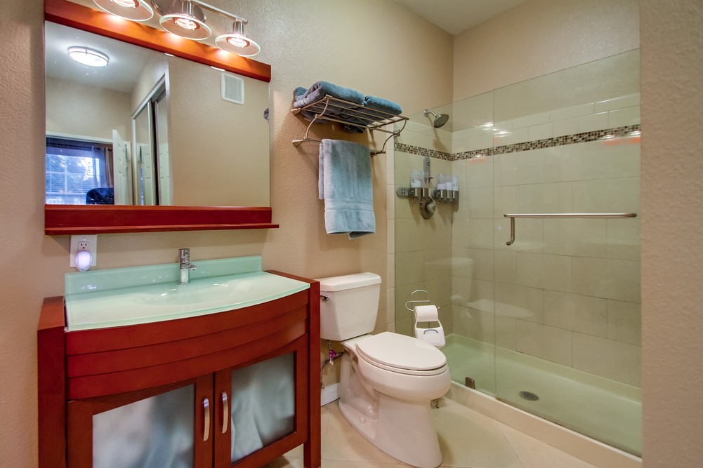 Virtual tour photo 36 of 61 for 10914 Sabre Hill Dr #331