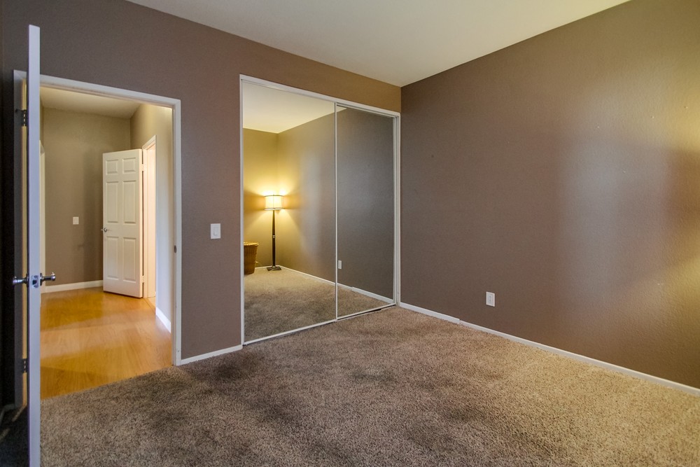 Virtual tour photo 41 of 61 for 10914 Sabre Hill Dr #331