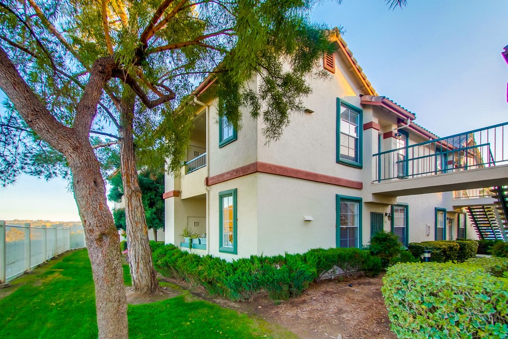 Virtual tour photo 50 of 61 for 10914 Sabre Hill Dr #331