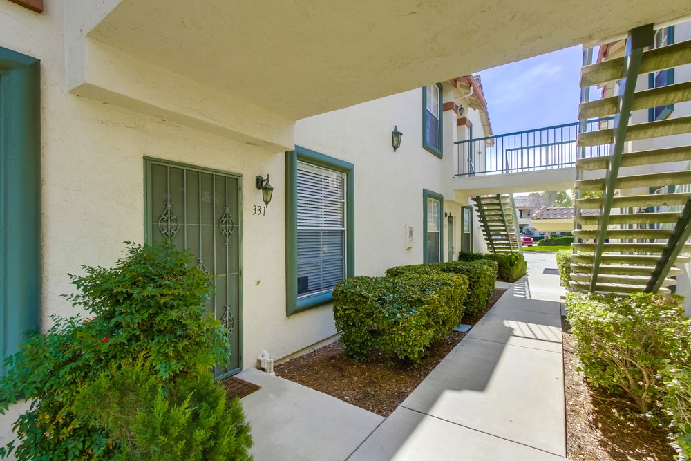 Virtual tour photo 7 of 30 for 10914 Sabre Hill Dr #331