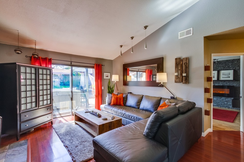 Virtual tour photo 7 of 33 for 10918 Black Mountain Rd #7