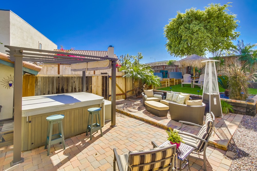 Virtual tour photo 27 of 33 for 10918 Black Mountain Rd #7