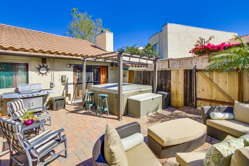 Virtual tour photo 29 of 33 for 10918 Black Mountain Rd #7