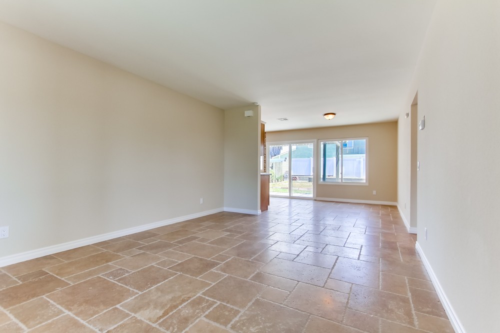 Virtual tour photo 5 of 30 for 10919 Bali Lane