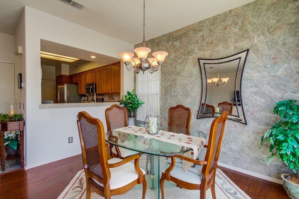 Virtual tour photo 9 of 49 for 10919 Creekbridge Pl