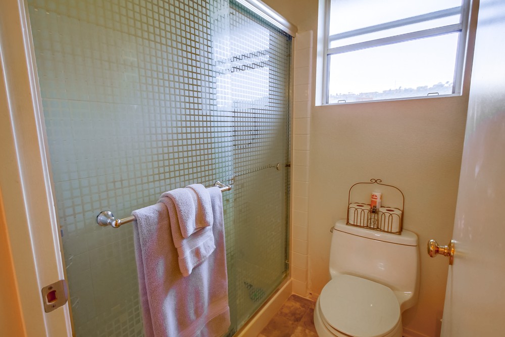 Virtual tour photo 39 of 49 for 10919 Creekbridge Pl