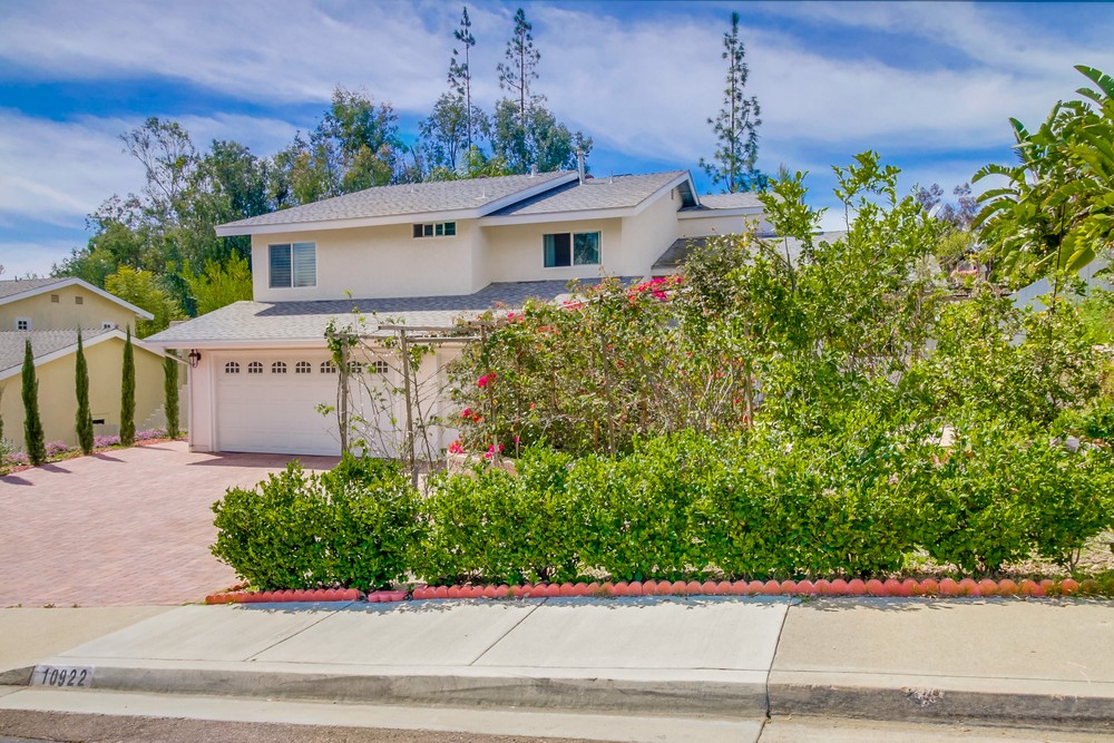 Virtual tour photo 4 of 60 for 10922 Riesling Dr
