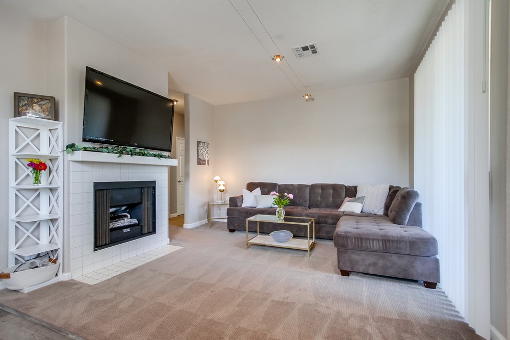 Virtual tour photo 9 of 34 for 10925 Sabre Hill Dr UNIT 378