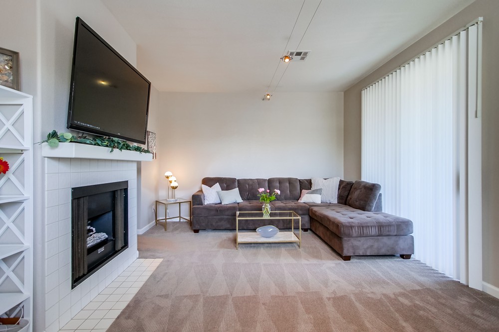 Virtual tour photo 10 of 34 for 10925 Sabre Hill Dr UNIT 378