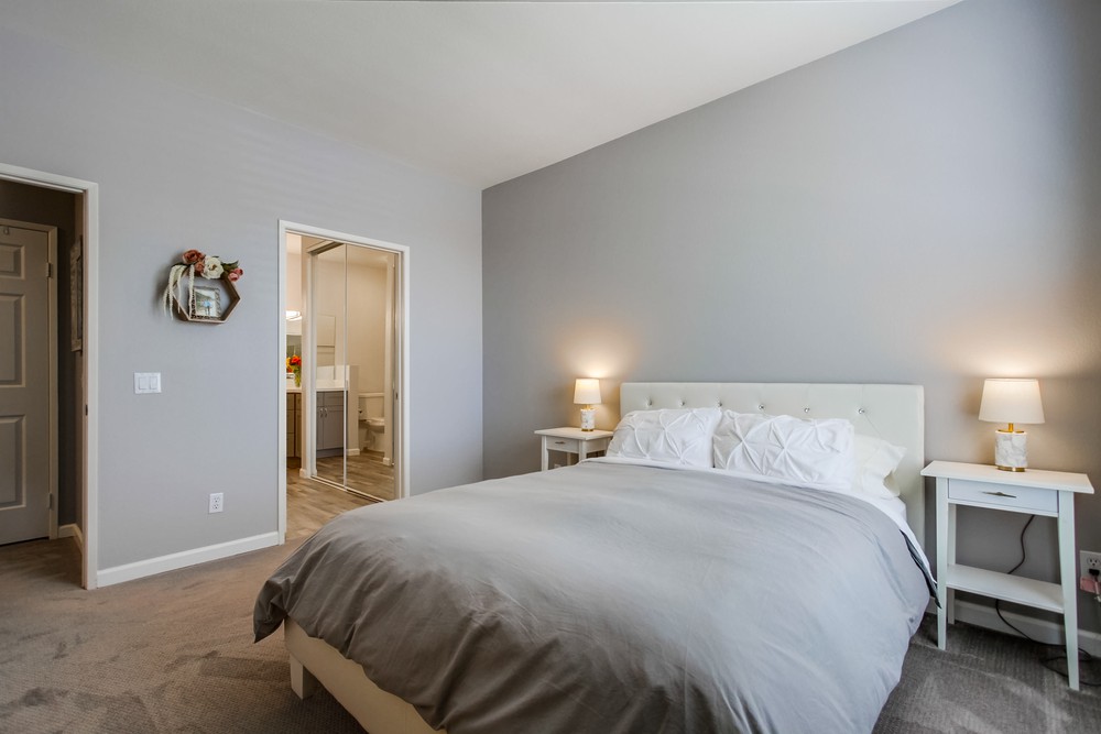 Virtual tour photo 20 of 34 for 10925 Sabre Hill Dr UNIT 378