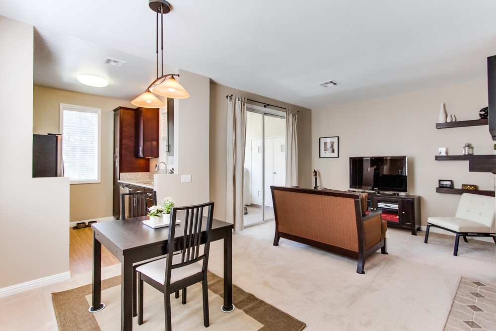 Virtual tour photo 7 of 31 for 10925 Sabre Hill Drive #384