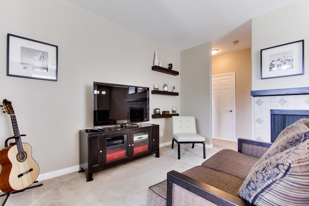 Virtual tour photo 9 of 31 for 10925 Sabre Hill Drive #384