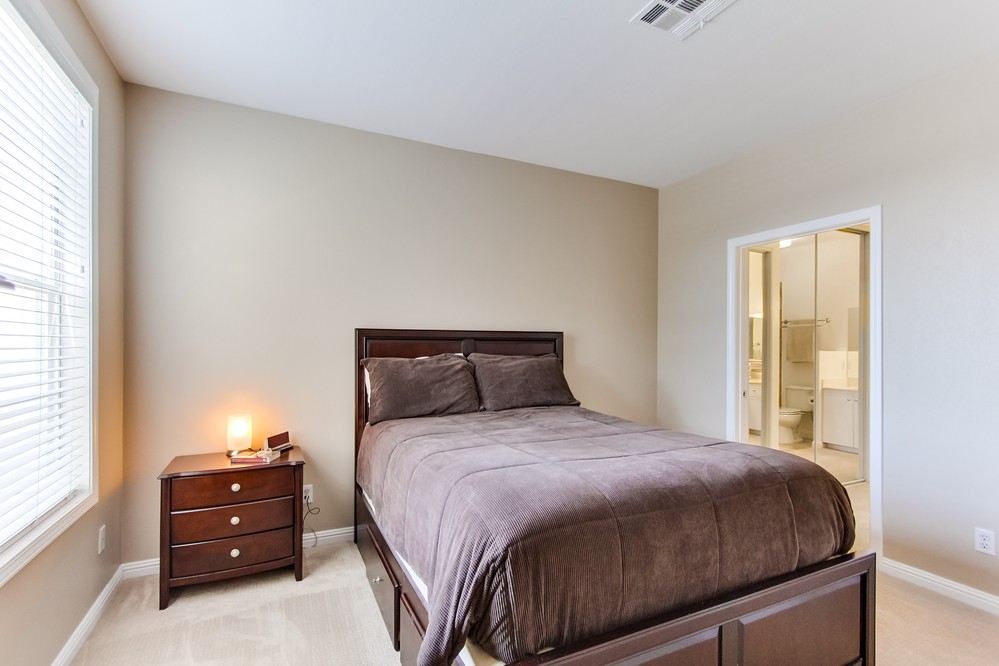 Virtual tour photo 17 of 31 for 10925 Sabre Hill Drive #384