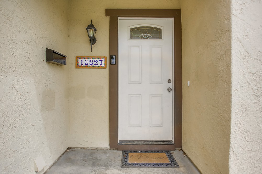 Virtual tour photo 6 of 49 for 10927 Bali Ln