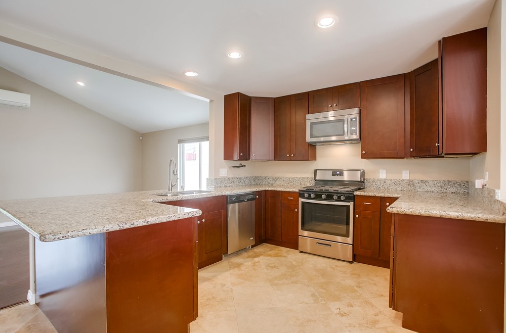 Virtual tour photo 17 of 49 for 10927 Bali Ln