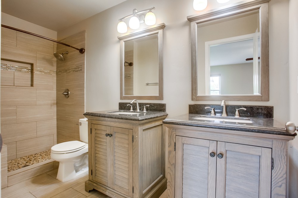 Virtual tour photo 28 of 49 for 10927 Bali Ln