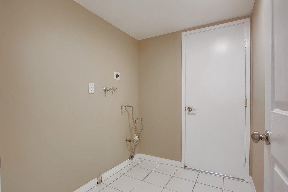 Virtual tour photo 40 of 49 for 10927 Bali Ln