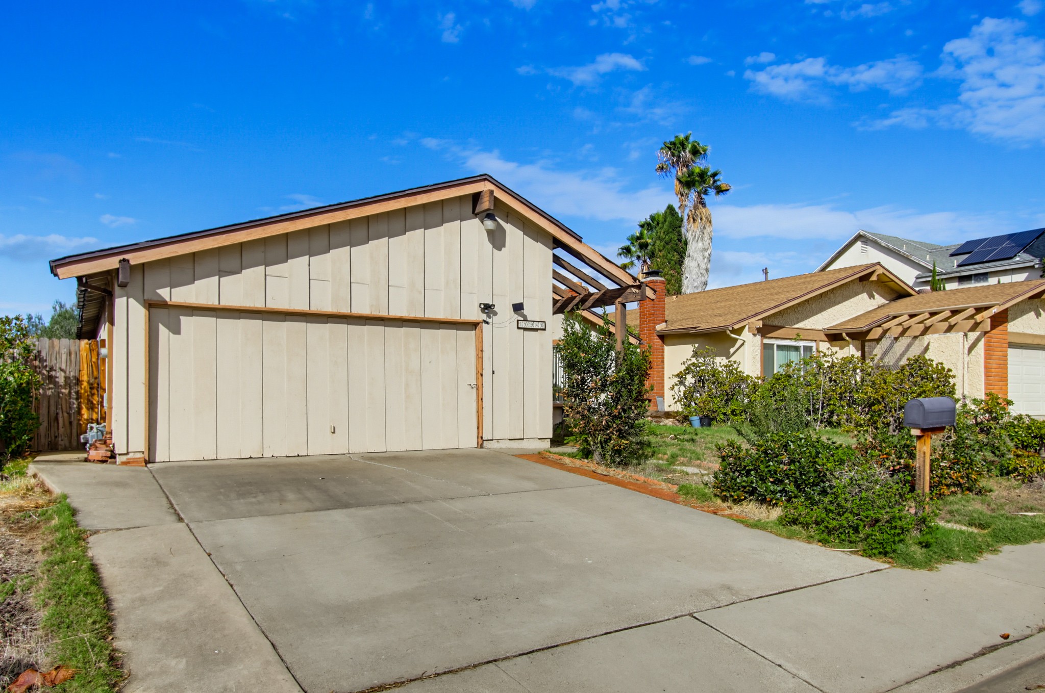 Virtual tour photo 3 of 41 for 10940 Jeffrey Ct