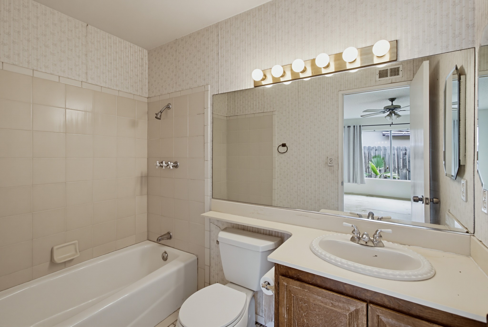 Virtual tour photo 24 of 41 for 10940 Jeffrey Ct