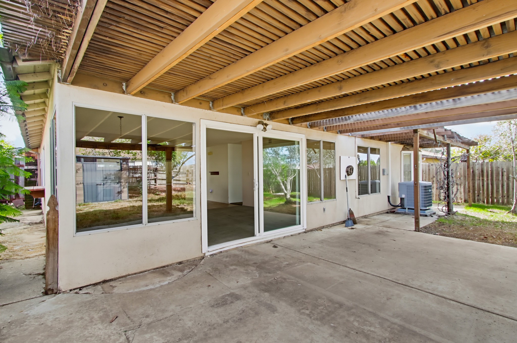 Virtual tour photo 33 of 41 for 10940 Jeffrey Ct