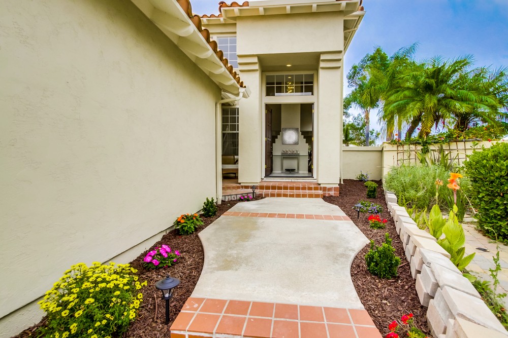 Virtual tour photo 4 of 49 for 10940 Patina Ct