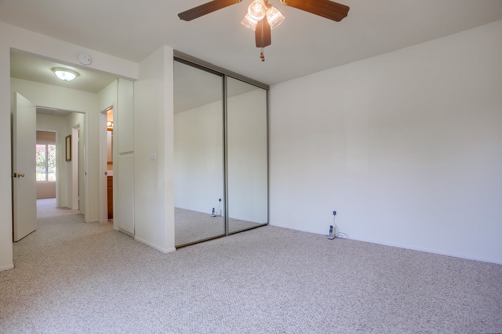Virtual tour photo 32 of 49 for 10940 Via Abaca