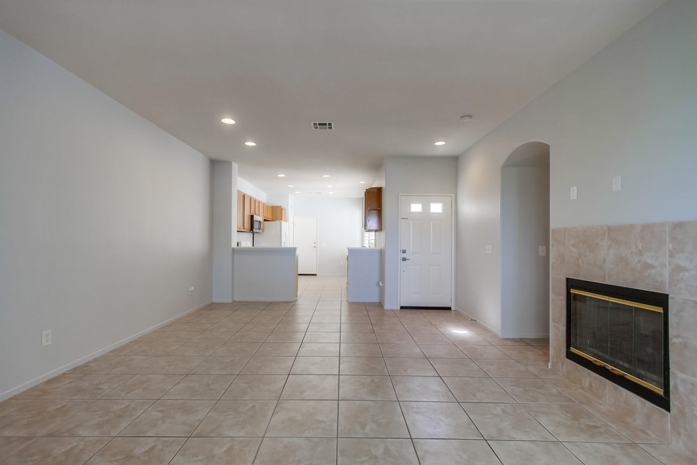 Virtual tour photo 12 of 52 for 10944 Ivy Hill Dr UNIT 4