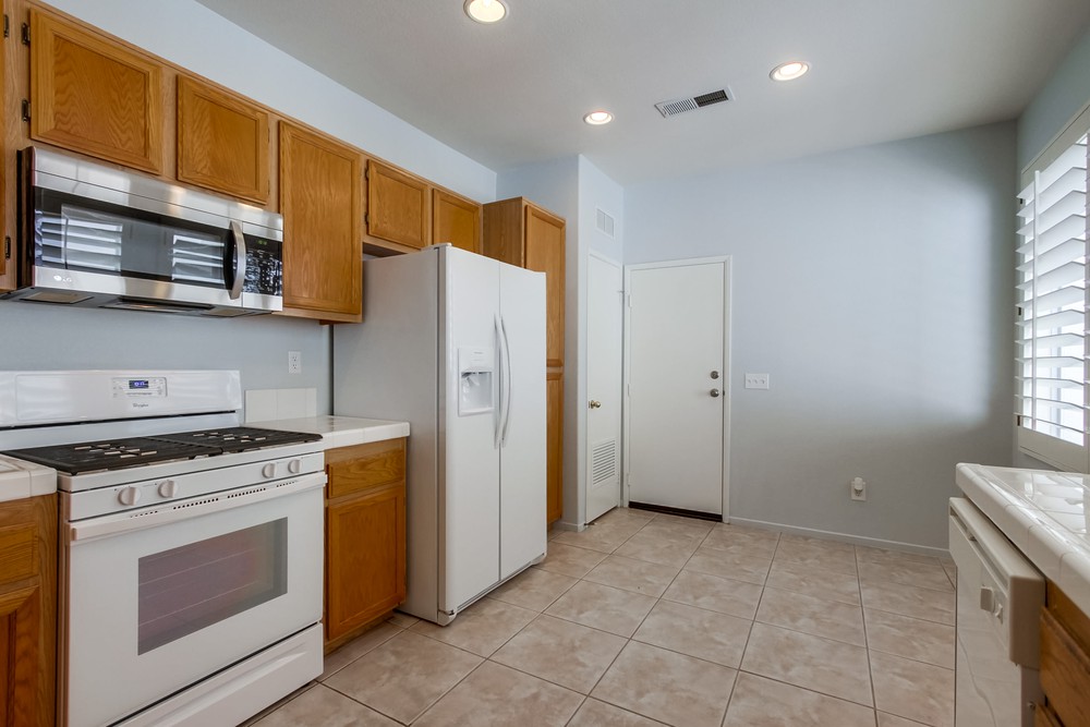 Virtual tour photo 18 of 52 for 10944 Ivy Hill Dr UNIT 4