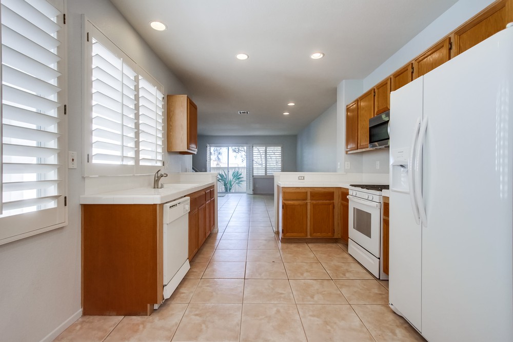 Virtual tour photo 21 of 52 for 10944 Ivy Hill Dr UNIT 4