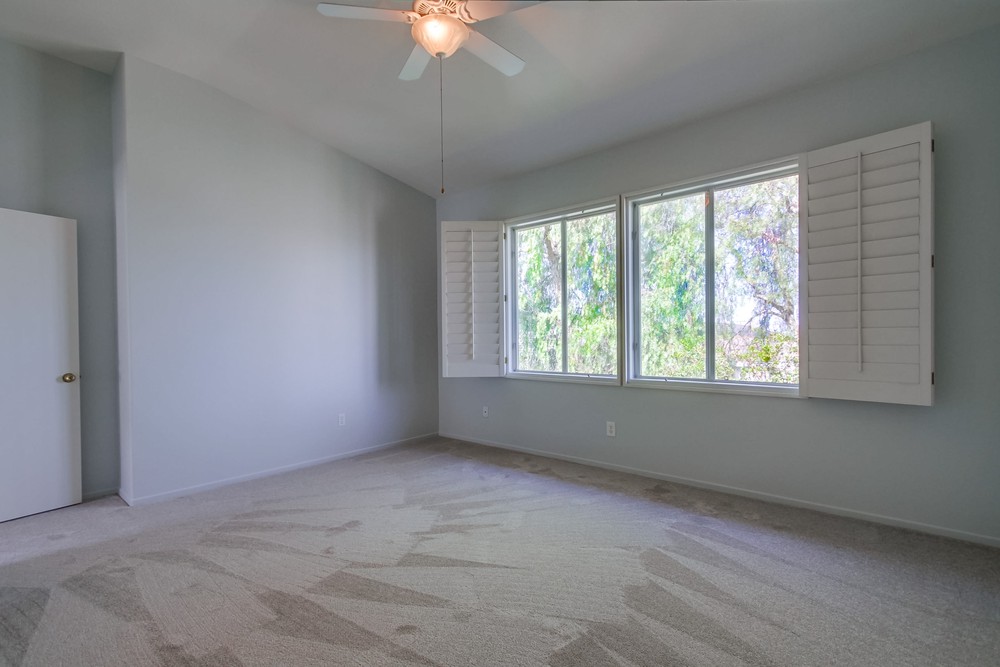 Virtual tour photo 27 of 52 for 10944 Ivy Hill Dr UNIT 4