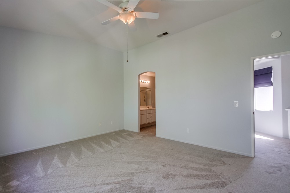Virtual tour photo 28 of 52 for 10944 Ivy Hill Dr UNIT 4