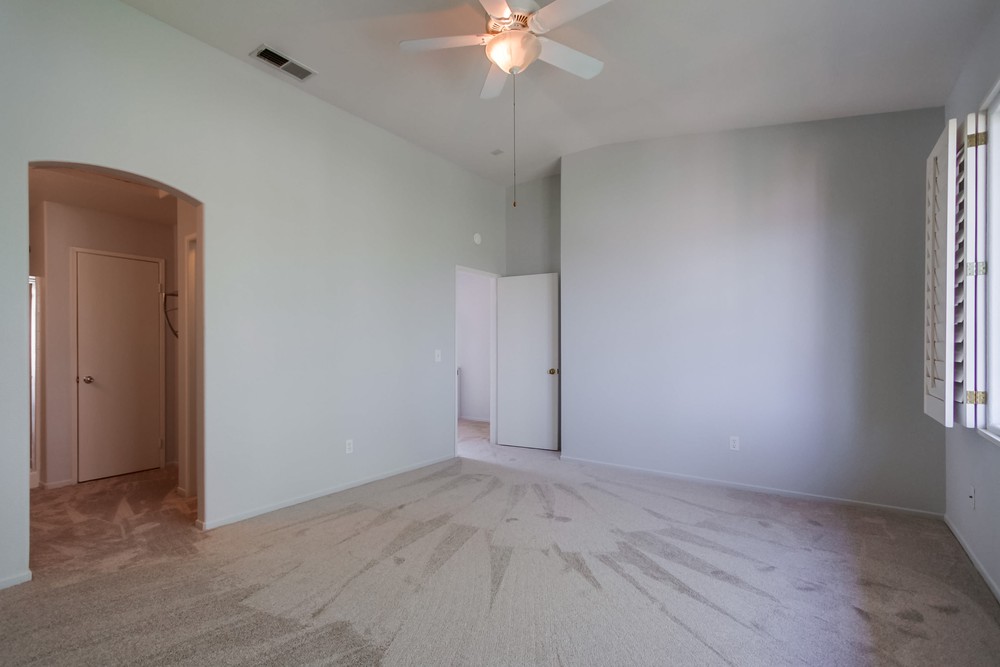 Virtual tour photo 29 of 52 for 10944 Ivy Hill Dr UNIT 4