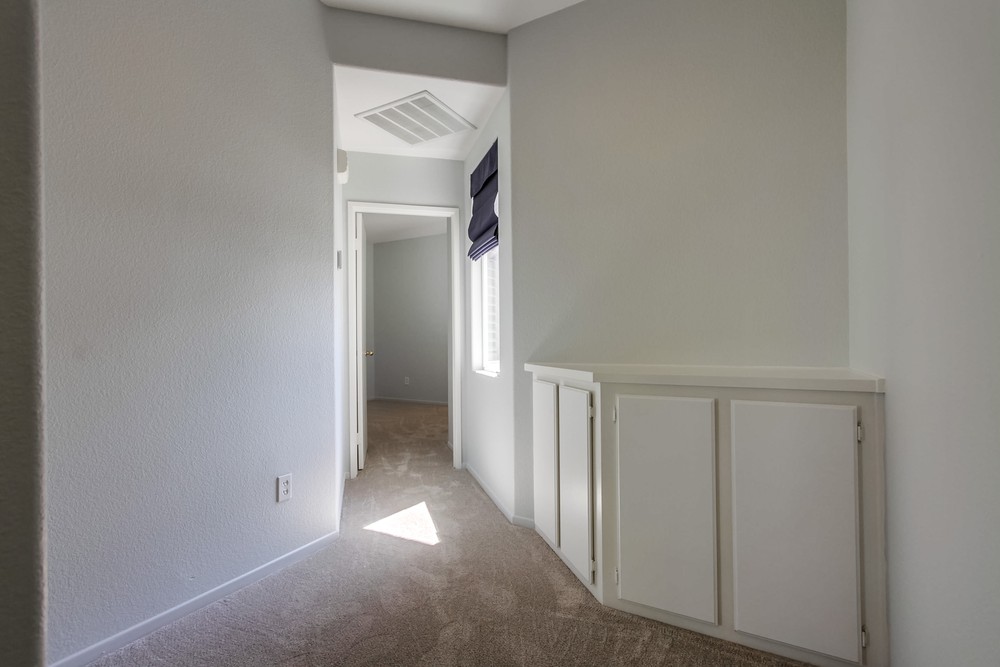 Virtual tour photo 35 of 52 for 10944 Ivy Hill Dr UNIT 4