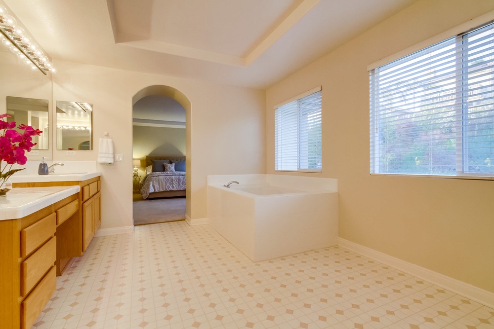 Virtual tour photo 38 of 69 for 10945 Corte Mejillones