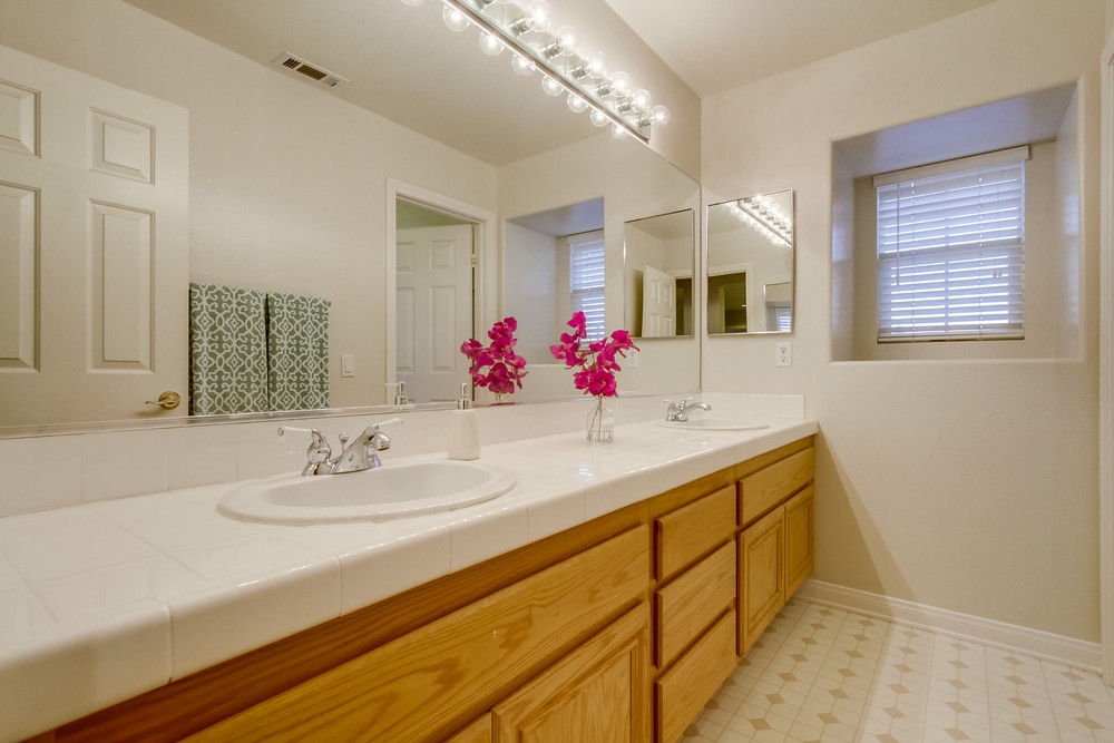 Virtual tour photo 52 of 69 for 10945 Corte Mejillones