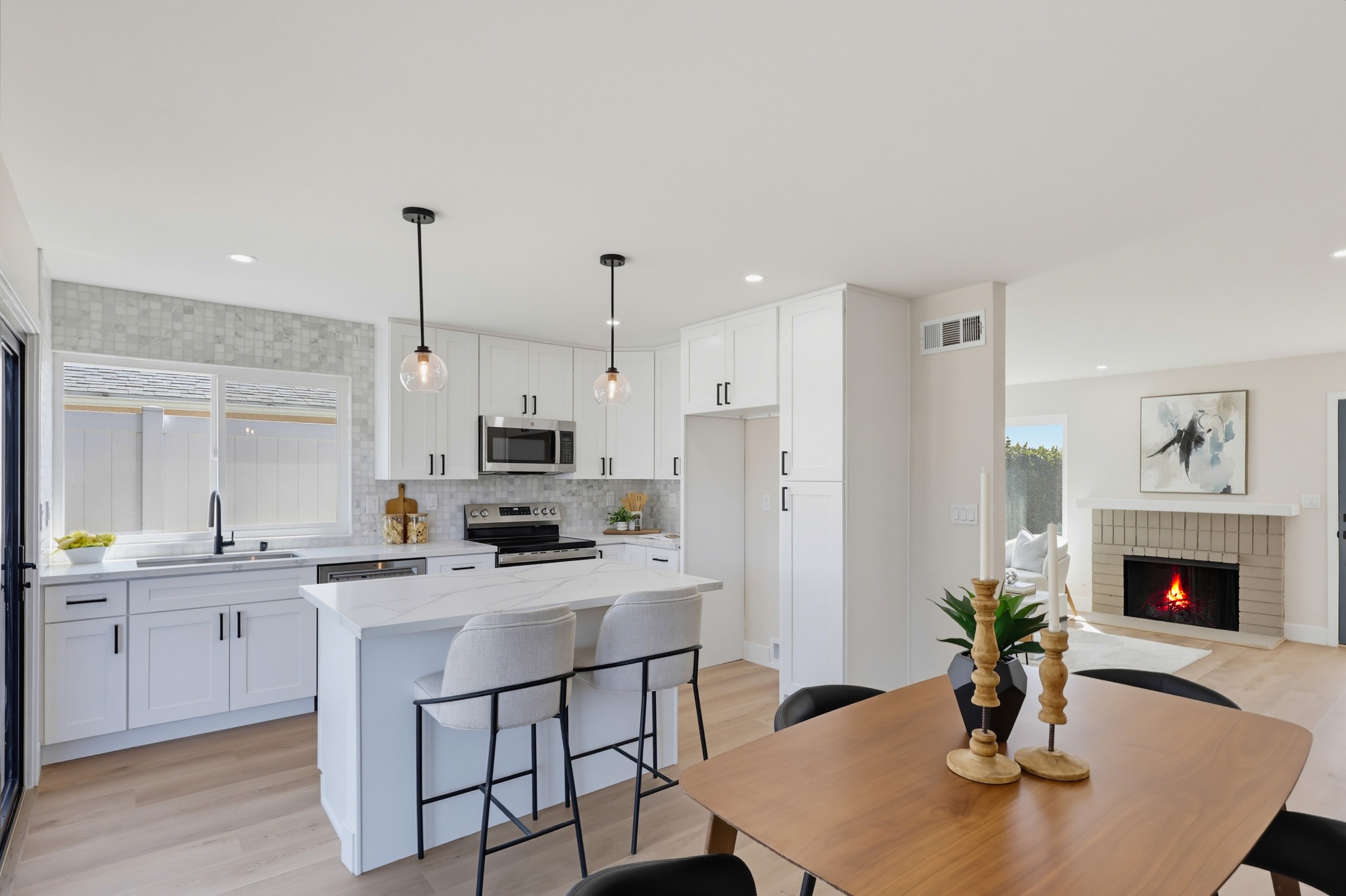Virtual tour photo 18 of 58 for 10945 Janice Ct