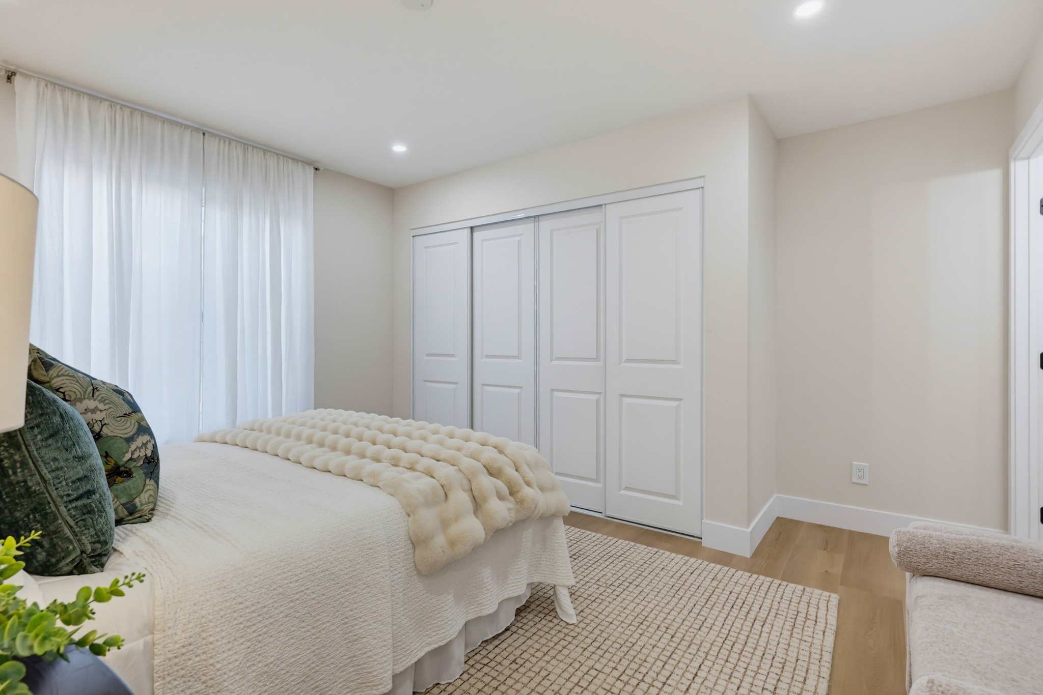 Virtual tour photo 31 of 58 for 10945 Janice Ct