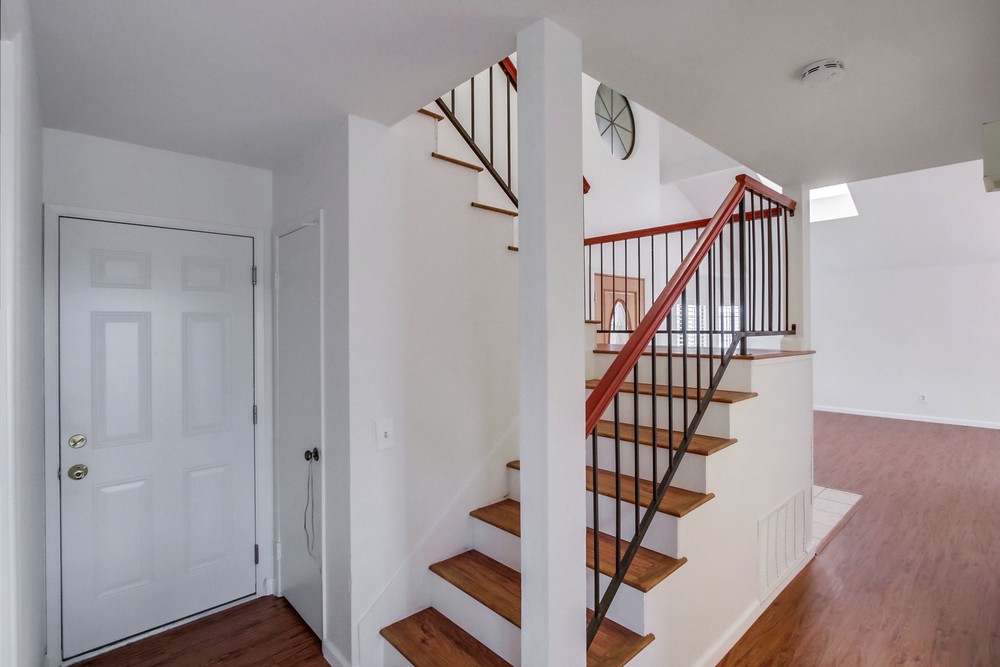 Virtual tour photo 25 of 66 for 10948 Elderwood Ct