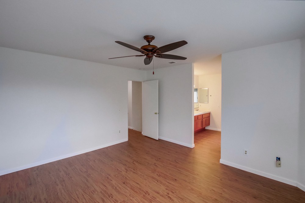 Virtual tour photo 28 of 66 for 10948 Elderwood Ct