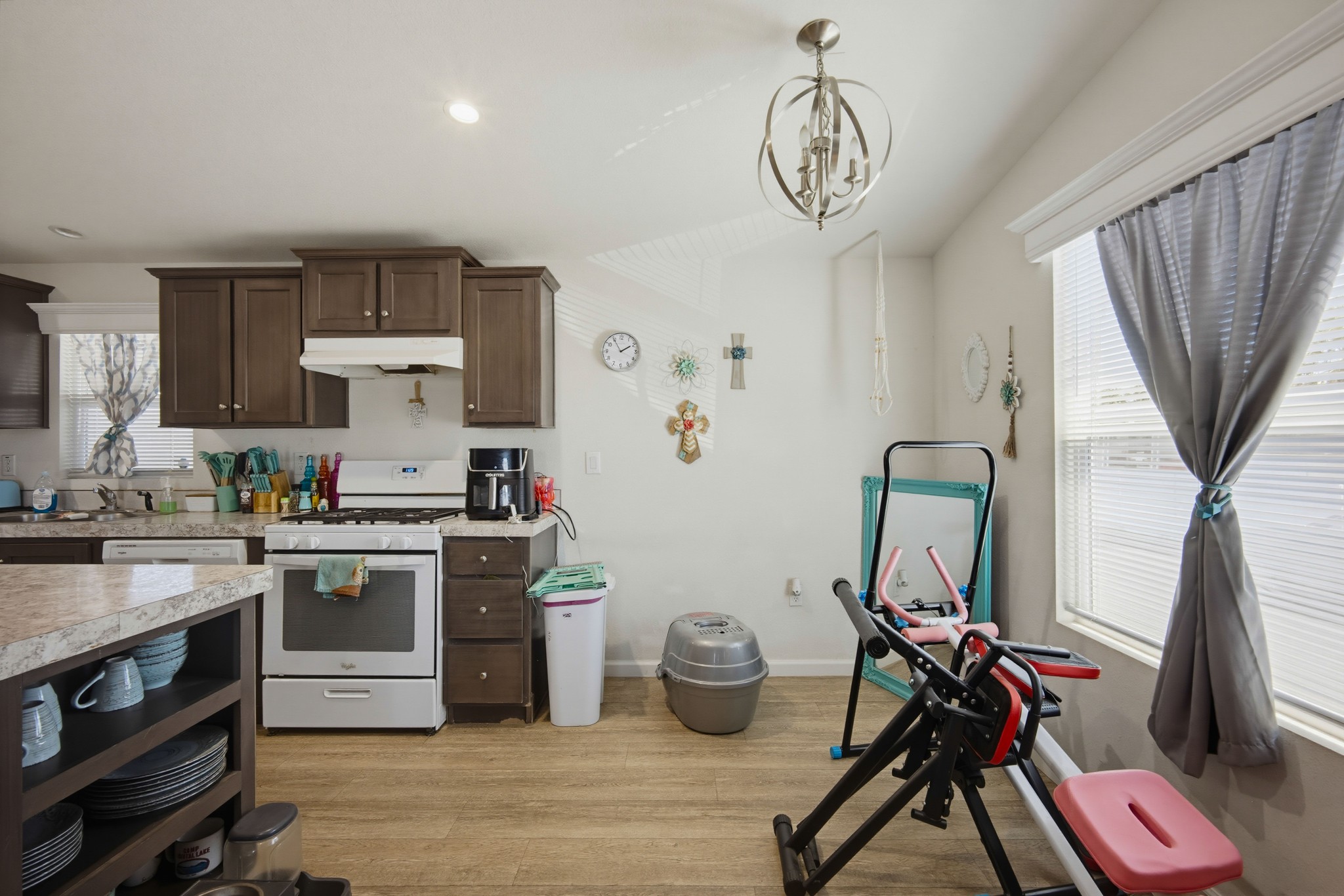 Virtual tour photo 12 of 59 for 1097 N State St #26