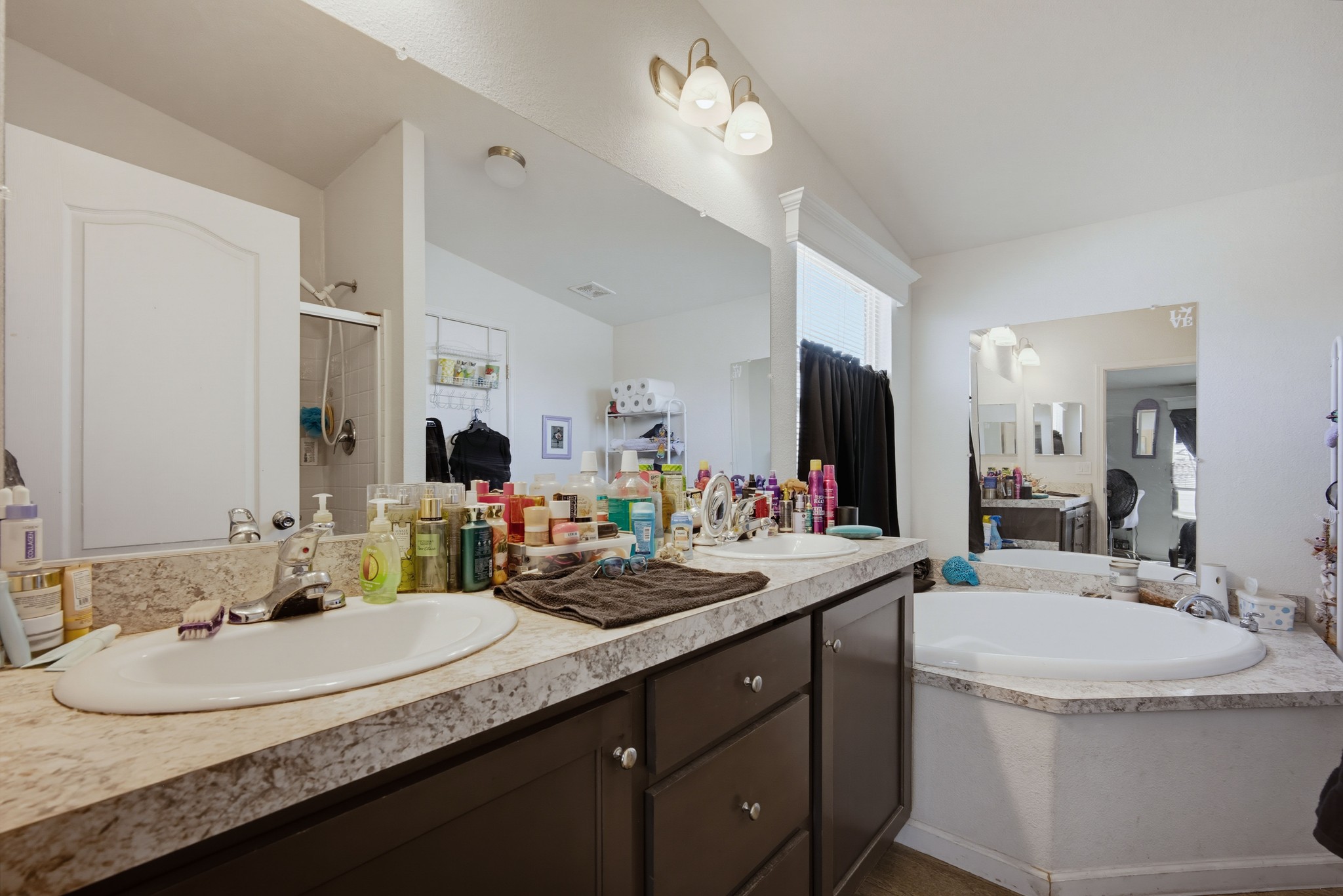Virtual tour photo 22 of 59 for 1097 N State St #26