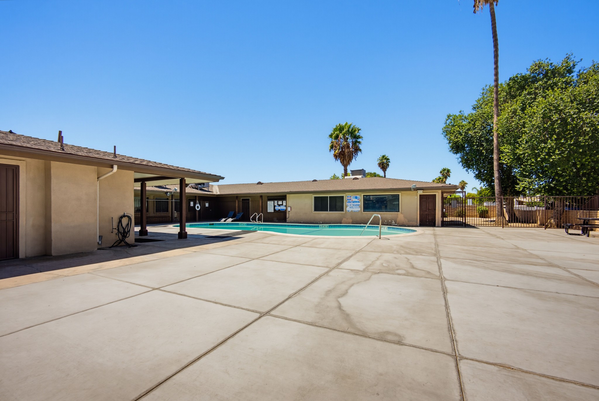 Virtual tour photo 32 of 59 for 1097 N State St #26