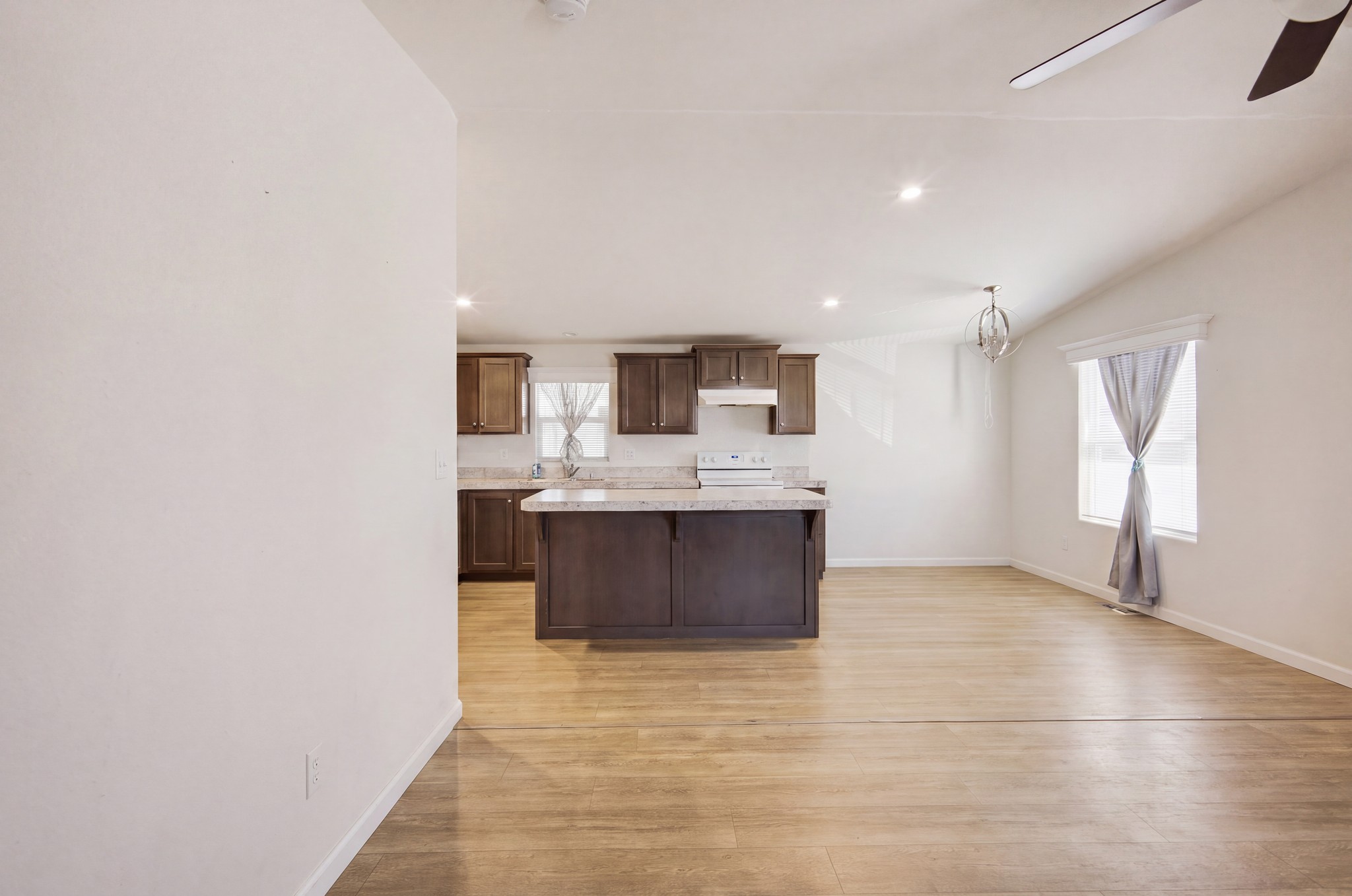Virtual tour photo 39 of 59 for 1097 N State St #26