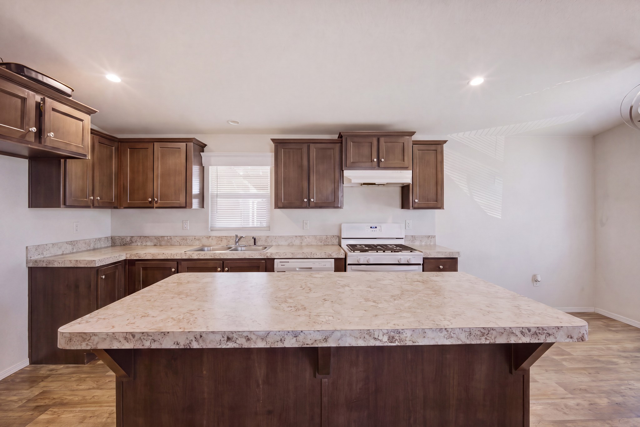 Virtual tour photo 43 of 59 for 1097 N State St #26