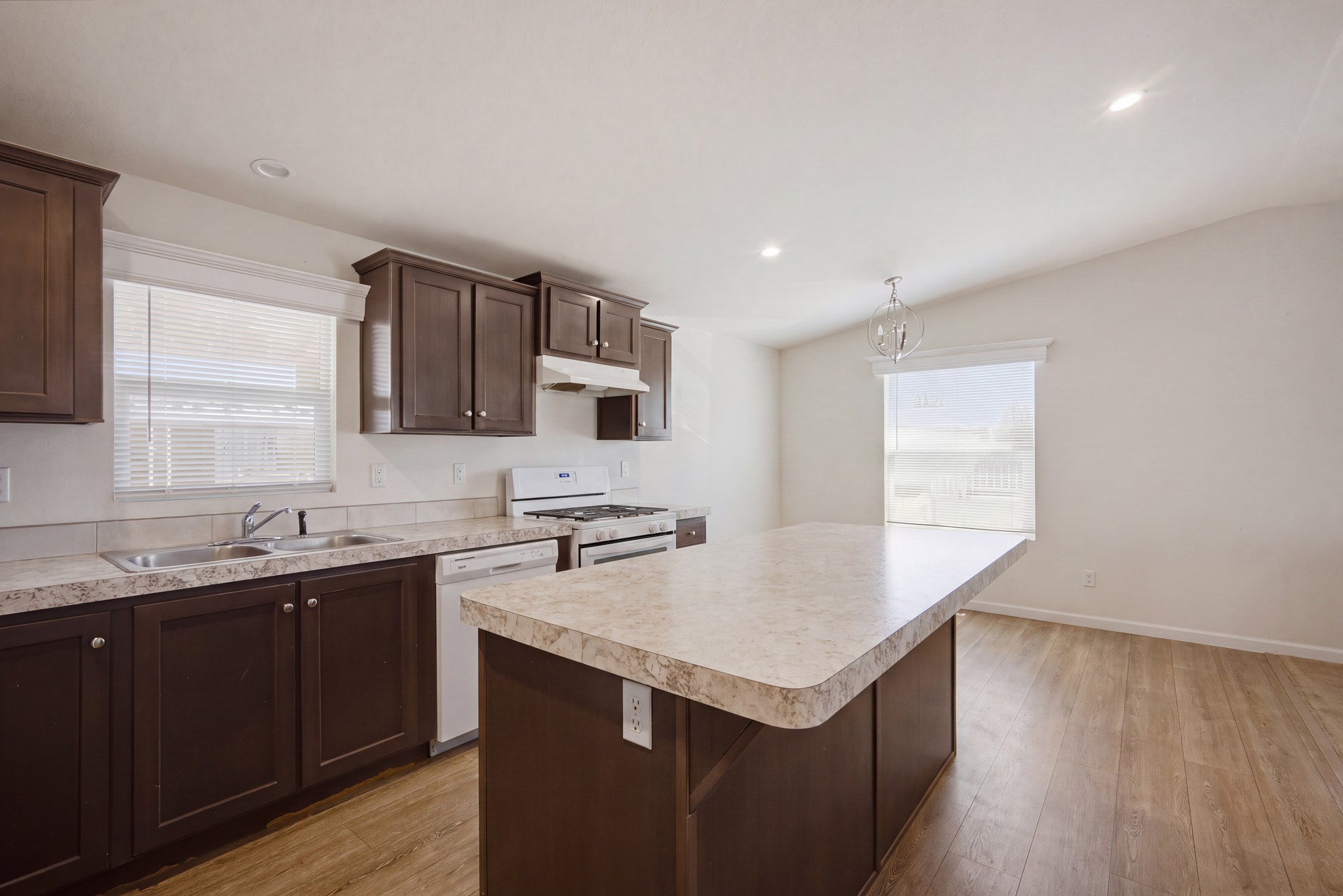 Virtual tour photo 44 of 59 for 1097 N State St #26
