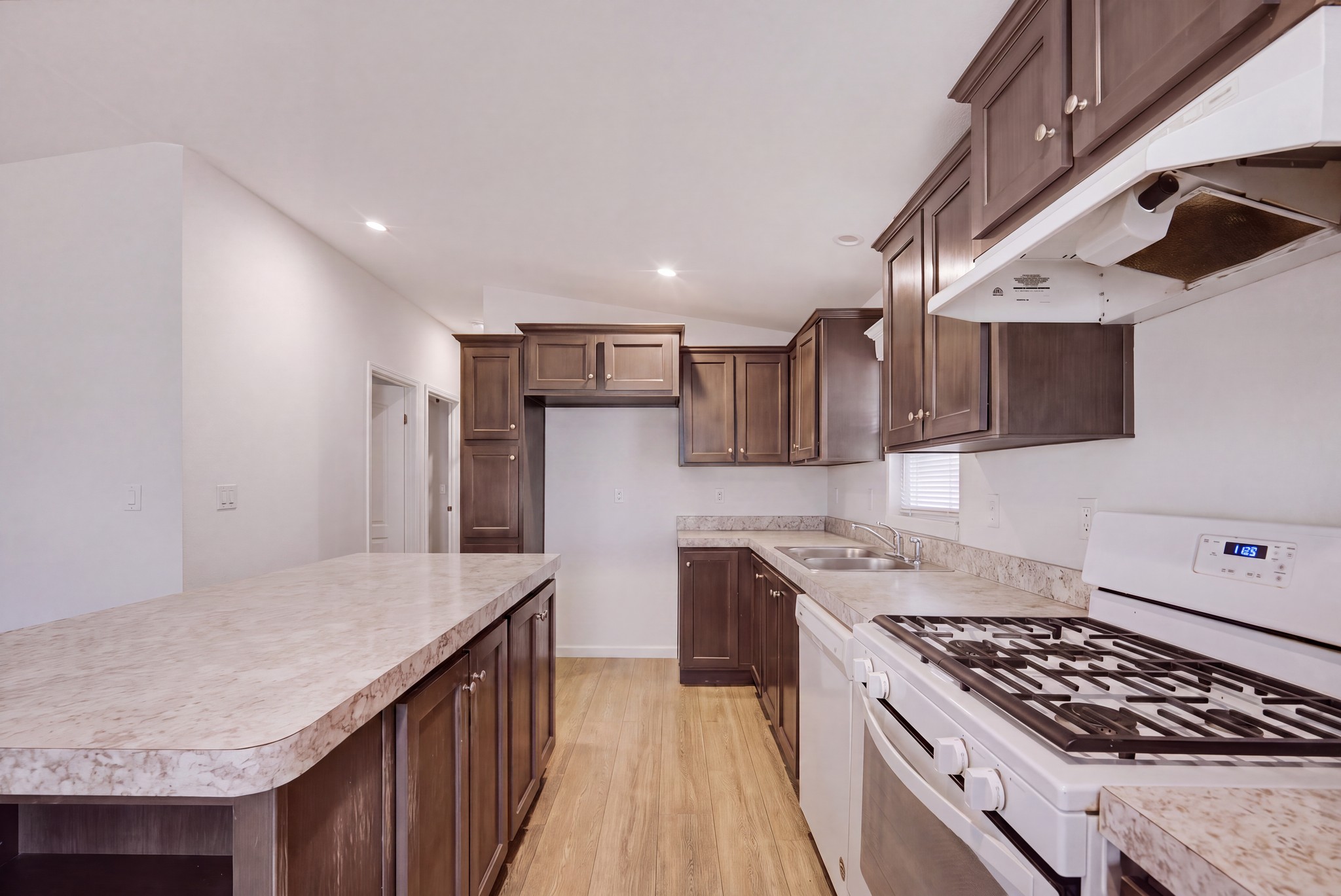 Virtual tour photo 47 of 59 for 1097 N State St #26